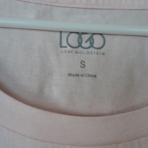 LOGO Lori Goldstein soft  t -shirt - Picture 3 of 6